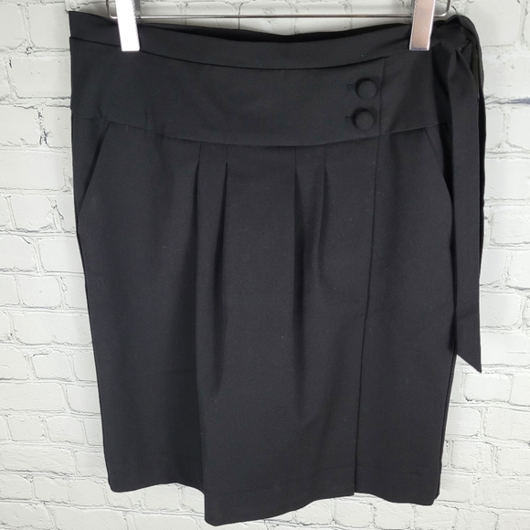 ESPRIT | pleated button detail side tie & zip pencil skirt - Picture 2 of 8